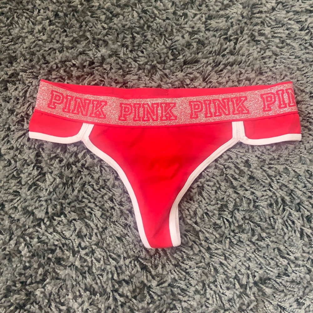 VICTORIA SECRET THONG